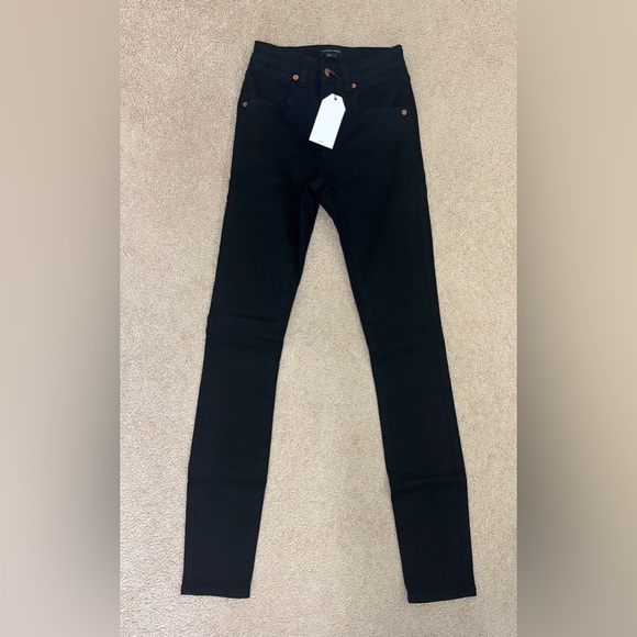 Universal Standard Seine High Rise 32" Skinny Jeans Solid Black - Picture 6 of 10